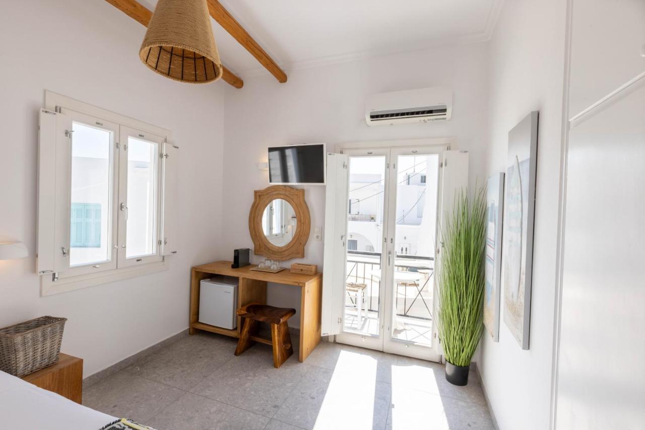 Parosquare Central Suites Екстериор снимка